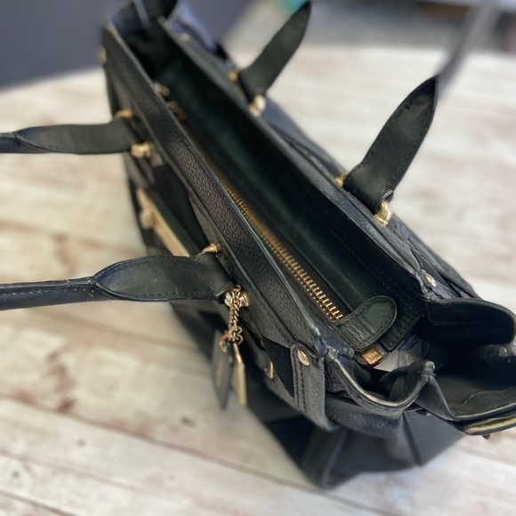 Quilted Coach handbag - Picture 3 of 4